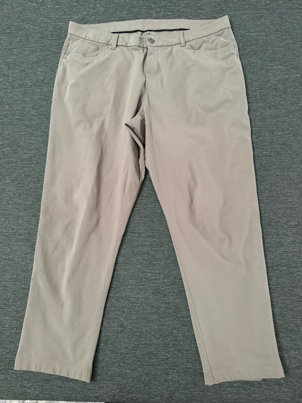 Men's lululemon abc pants size 40 Pants in Light brown - Classic fit